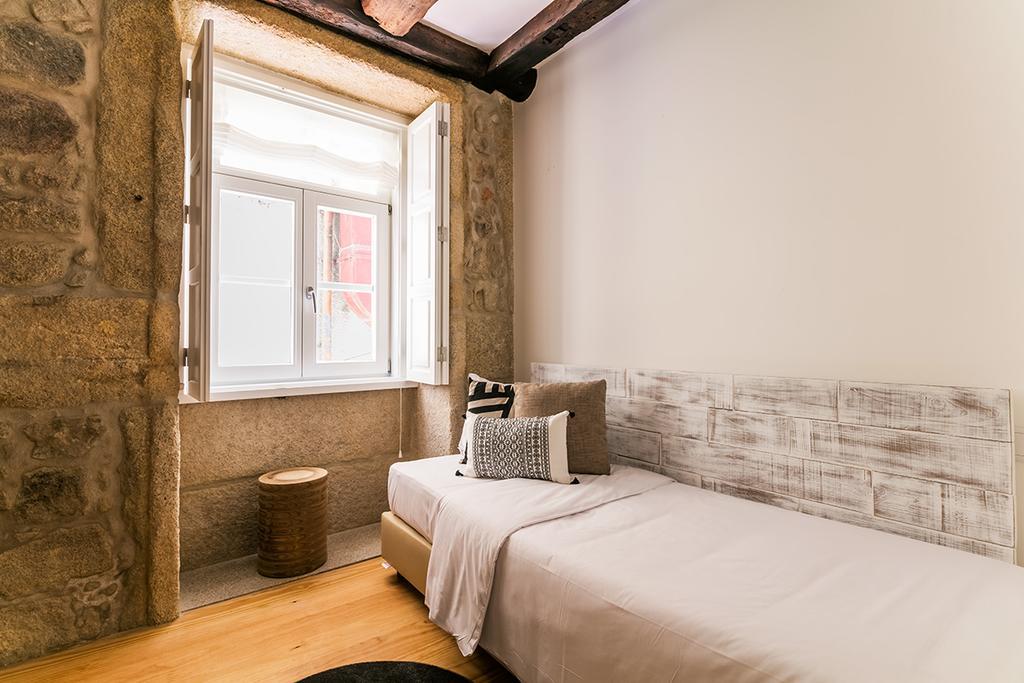 Stay In Apartments Porto Pokoj fotografie